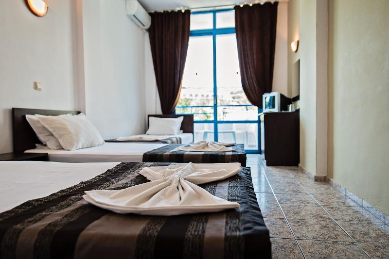 Party Golden Sands Hotel Варна Екстериор снимка
